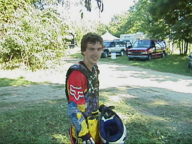 Daniel284.jpg (174915 bytes)