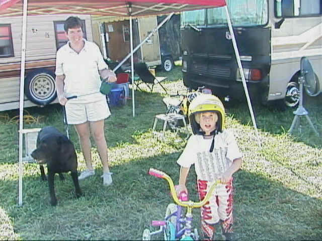 ReadyMom.jpg (178950 bytes)